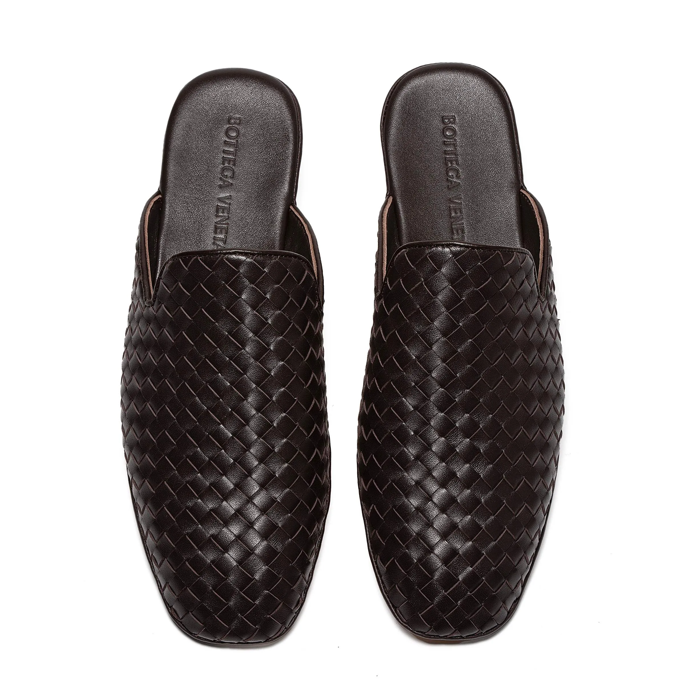 [BV] Top P: 720💰Size for couples: Female 35-39 Male 39--44 (Female 40. Male 38.45.46.47 customization is not returnable) [Note‼ ️] Add 💰 to size 46, add 💰 to size 47. Bottega Veneta's 2025 autumn counter synchronized genuine leather outsole classic woven half-drag couple model Bottega Veneta square toe flat shoes, imported mixed sheepskin, imported sheep! Leather outsole! [Rose][Rose]! Purely hand-woven and operated, the original board is reproduced one-to-one! quality assurance!